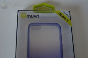 Cover muvit Sunglasses Collection viola per iPhone 5, particolare della compatibilità con iPhone 5 - TheAppleLounge.com