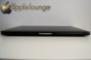 moshi iGlaze pro 15 R, cover per MacBook Pro 15 Retina Display (cover sul portatile fronte) - TheAppleLounge.com